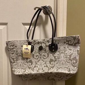 BNWT Large Woven Spacious Tote by Blue Star Clothing Co.